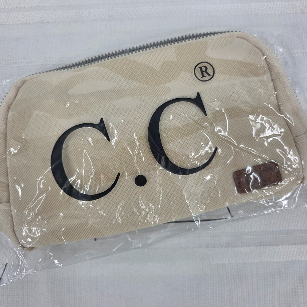 CC BEANIE Cream Camo Fanny Pack Belt Bag Adjustable Strap Zipper Pouch NWT - Picture 8 of 10